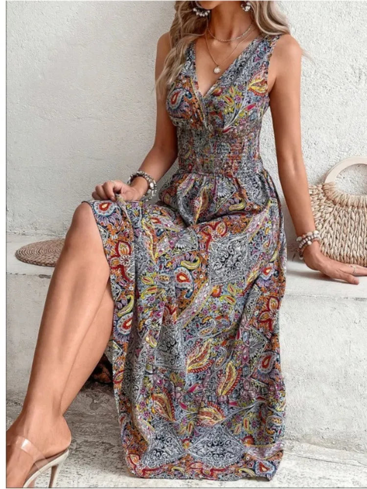 Boho summer dress – sleeveless & printed for the beach or vacation